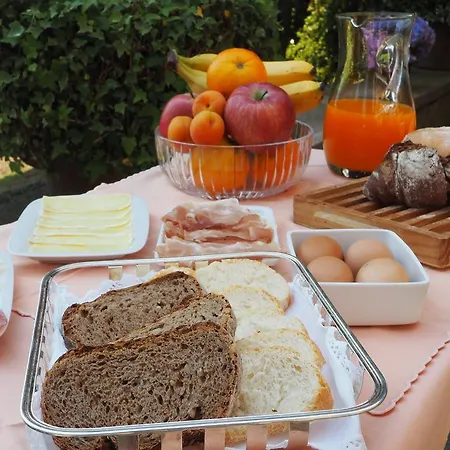 Bed and breakfast Casa Mondadori *