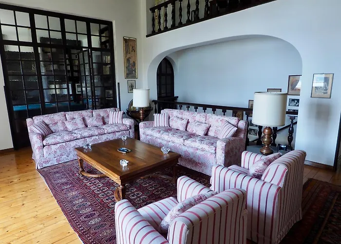 Casa Mondadori Bed & Breakfast Meina